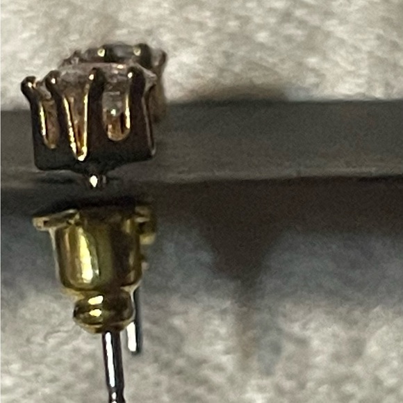 Swarovski Silver Square Cut Crystal Stud Earrings with Gold Trim and Backing. - Picture 2 of 6